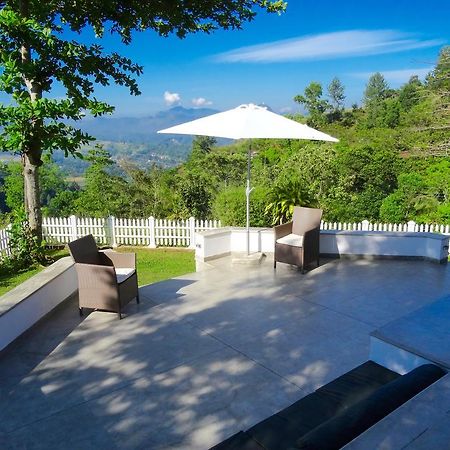 Amandari Holiday Villa Gelioya Buitenkant foto