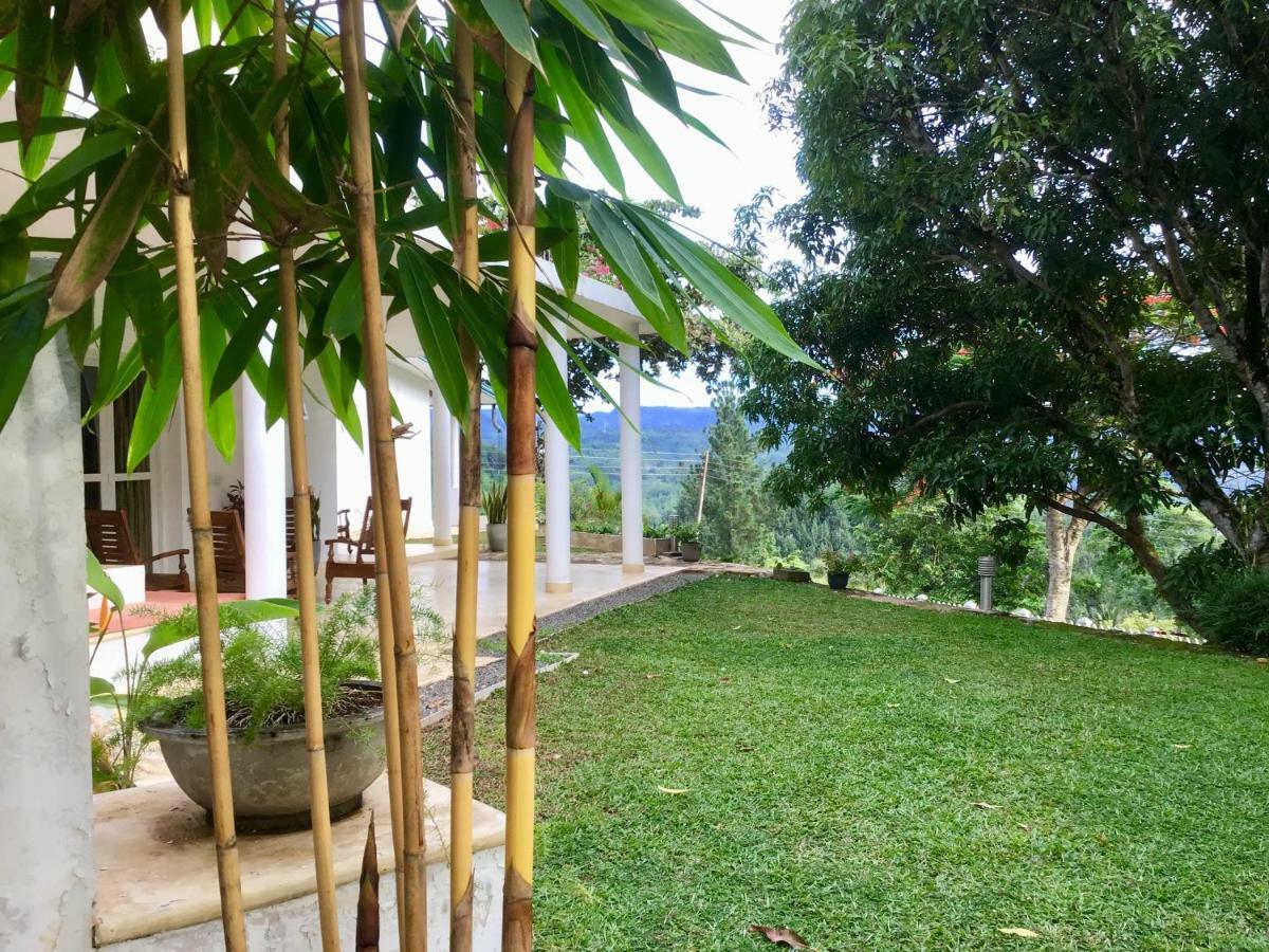 Amandari Holiday Villa Gelioya Buitenkant foto